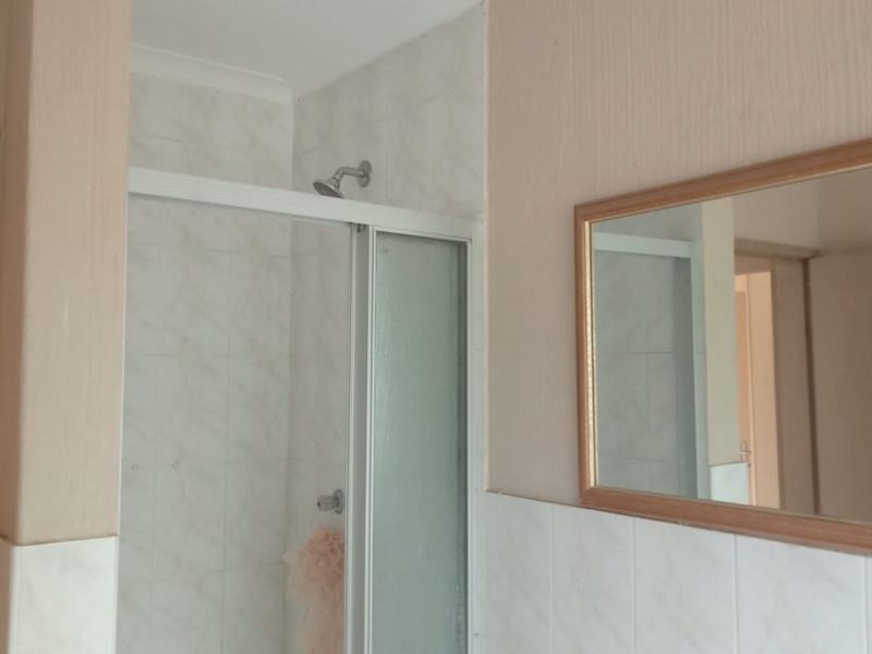 Apartment For Sale In Midrand - Photo 9