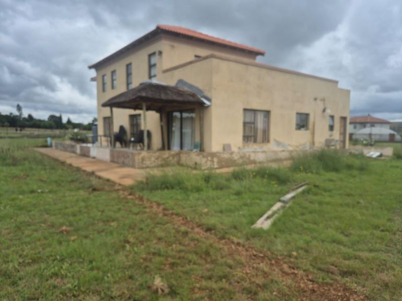 House For Sale In Meyerton - Photo 2