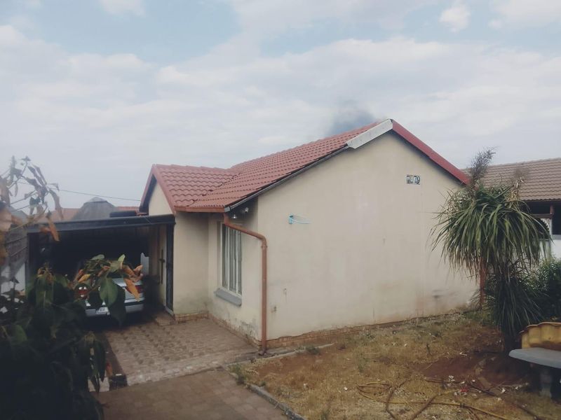 House For Sale In Germiston - Photo 3