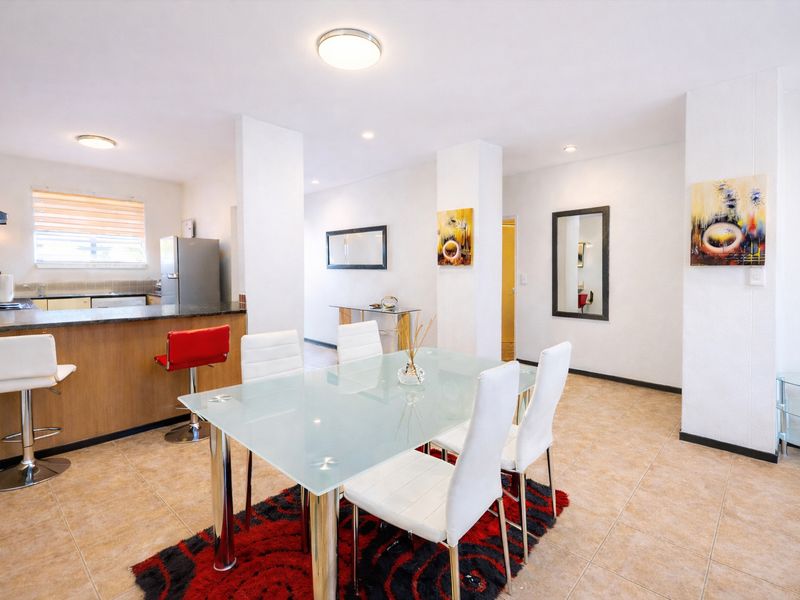 Apartment Rental Monthly In Sandton - Photo 4