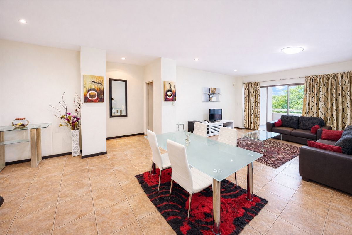 Apartment Rental Monthly In Sandton - Photo 5