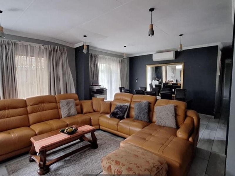 House For Sale In Kempton Park - Photo 4