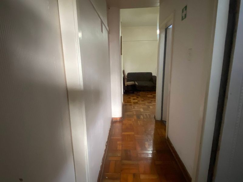 Apartment For Sale In Johannesburg - Photo 8