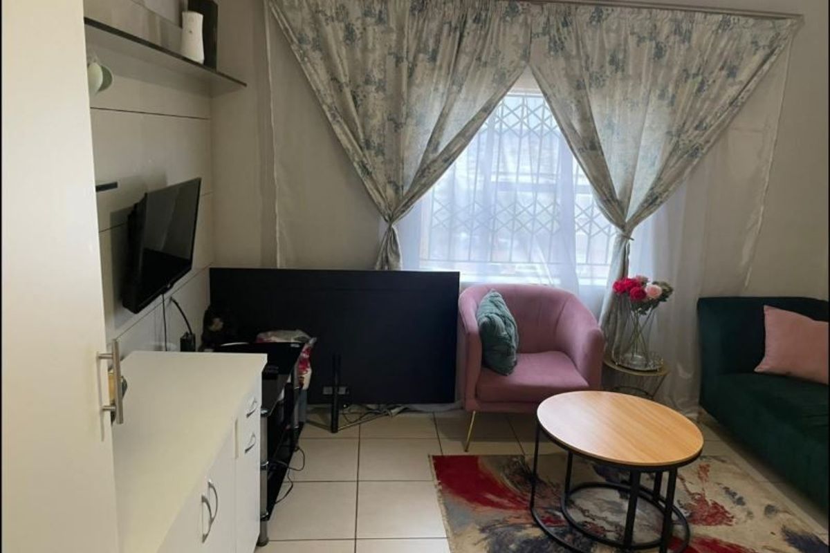 Apartment For Sale In Midrand - Photo 5