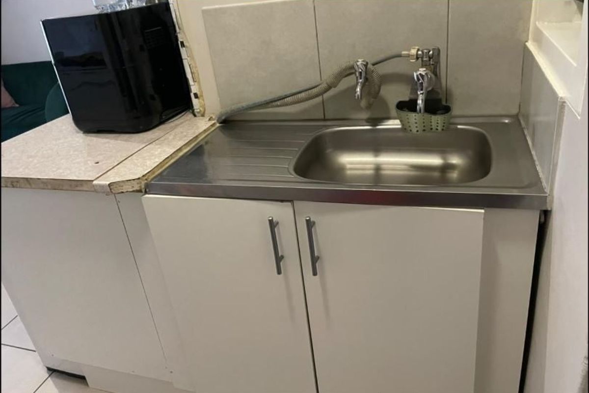 Apartment For Sale In Midrand - Photo 3