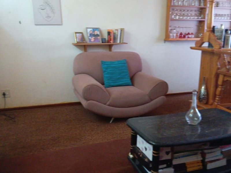 House For Sale In Akasia - Photo 10