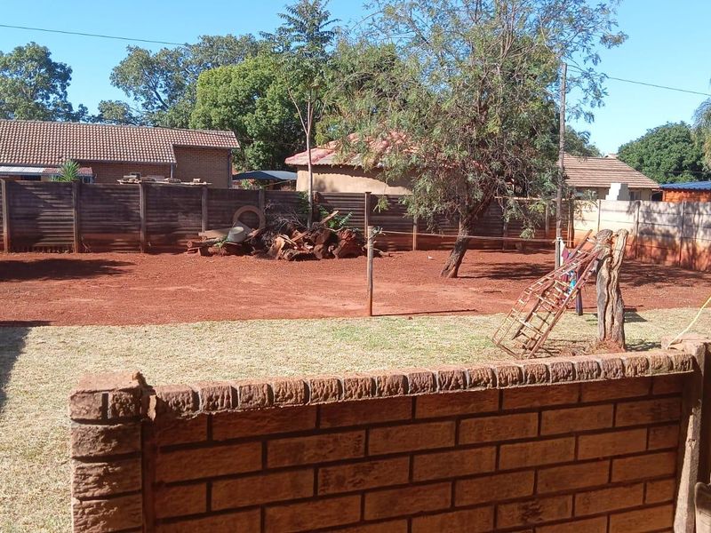 House For Sale In Akasia - Photo 3