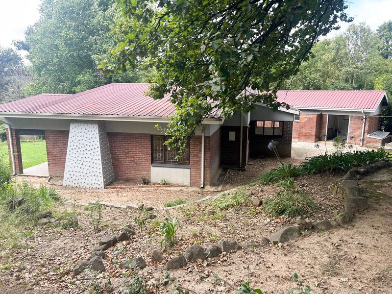 House For Sale In Mooi River - Photo 2