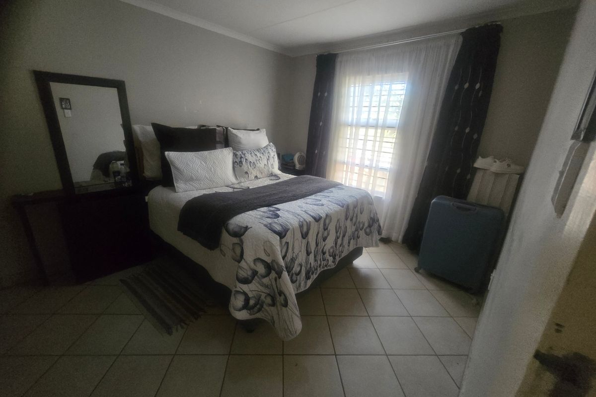 House For Sale In Pretoria - Photo 3
