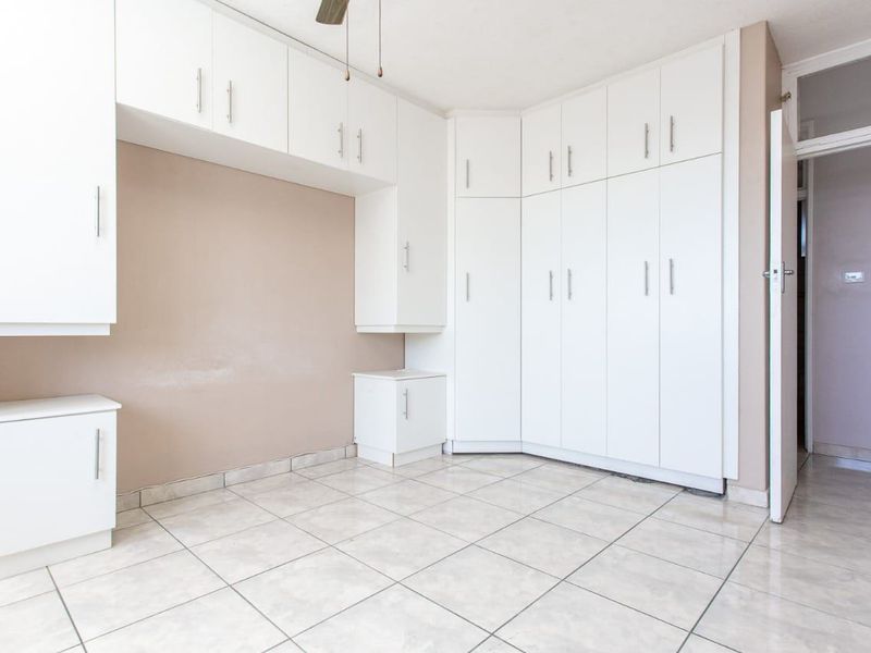 Apartment Rental Monthly In Amanzimtoti - Photo 8