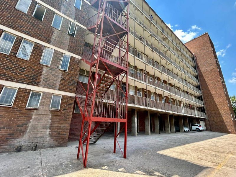 Apartment For Sale In Pretoria - Photo 9