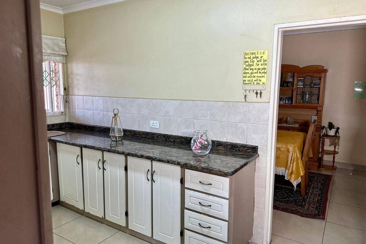 House For Sale In Umhlanga - Photo 5