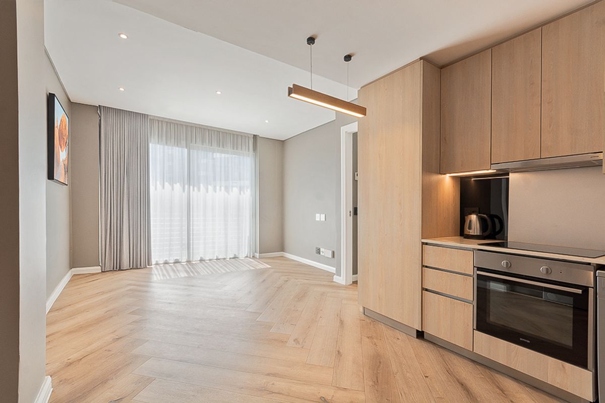 Apartment Rental Monthly In Sandton - Photo 3