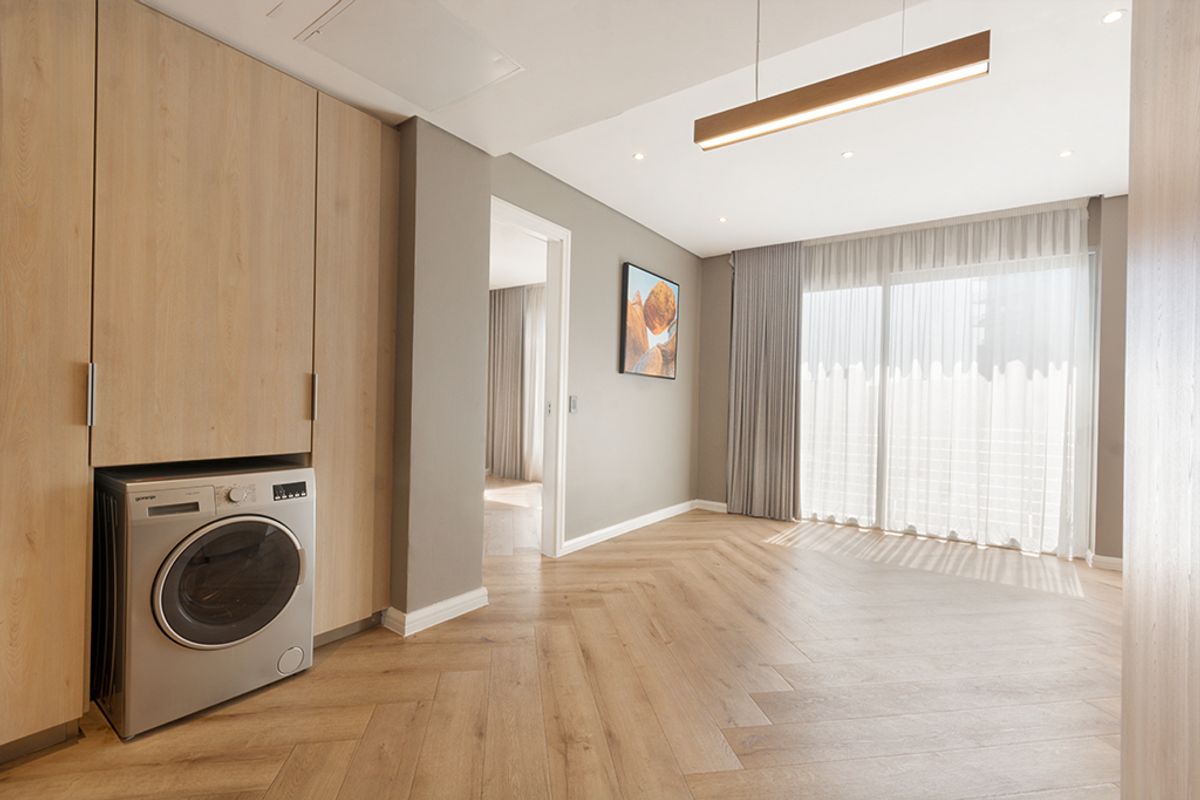 Apartment Rental Monthly In Sandton - Photo 5