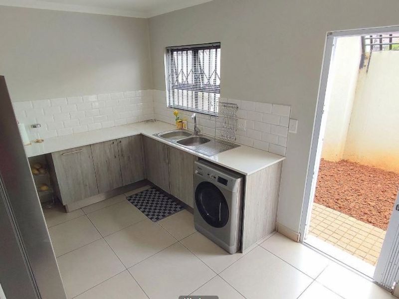 House For Sale In Centurion - Photo 4