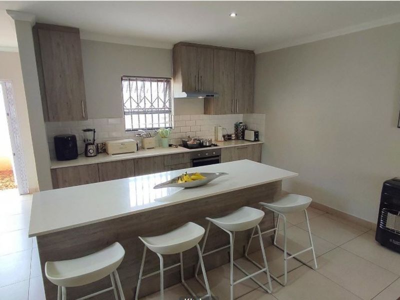 House For Sale In Centurion - Photo 2