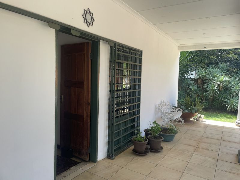 House For Sale In Rayton - Photo 8