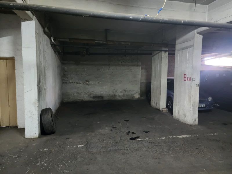 Apartment For Sale In Johannesburg - Photo 9