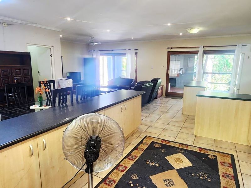 House For Sale In Port Edward - Photo 9