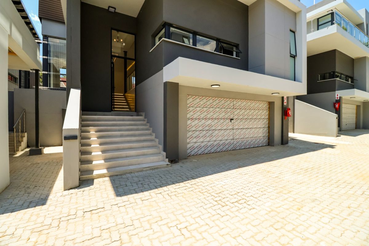 Cluster For Sale In Sandton - Photo 4