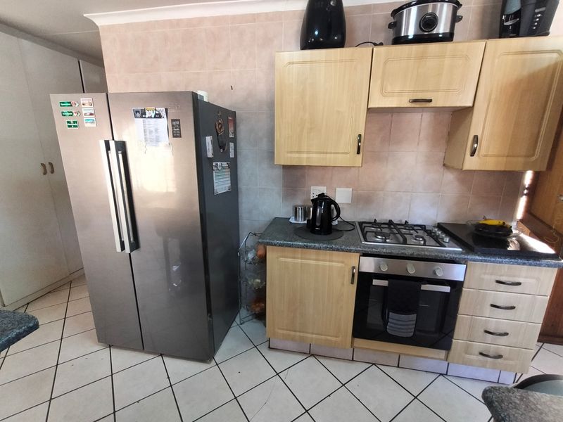 Townhouse Sold In Centurion - Photo 10