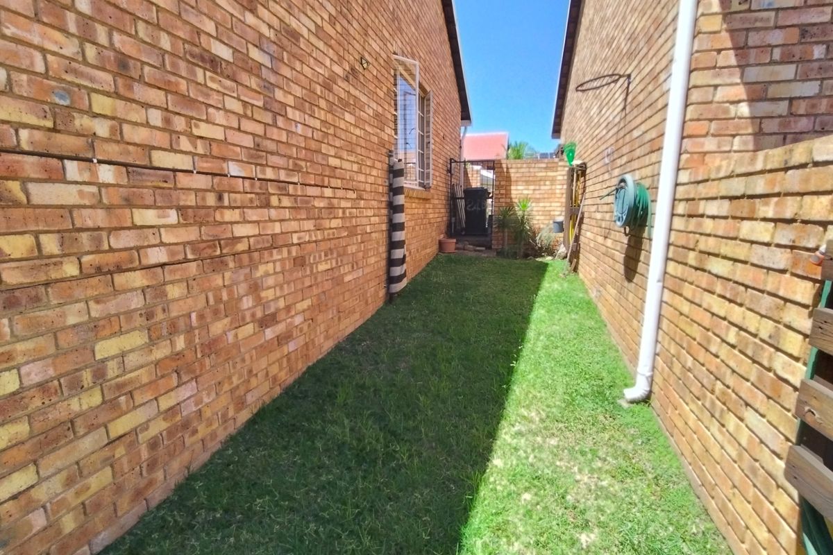 Townhouse Sold In Centurion - Photo 4