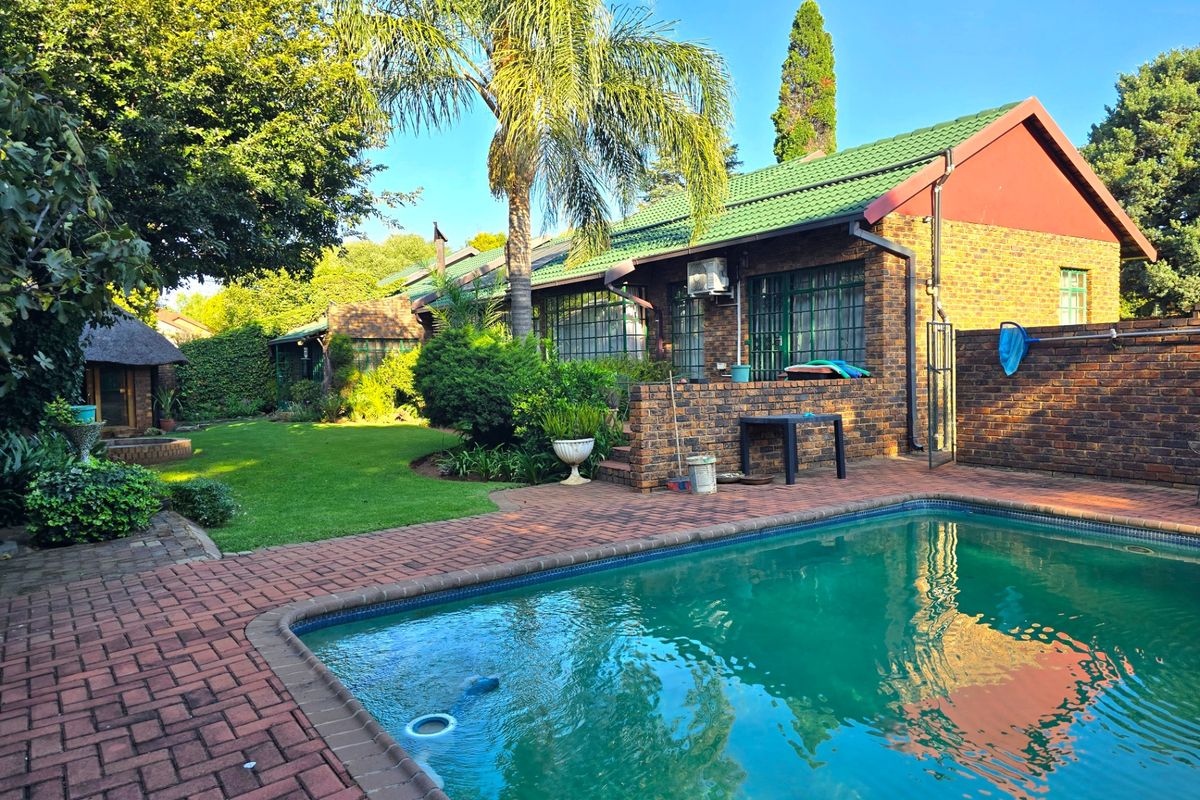 House For Sale In Middelburg - Photo 2