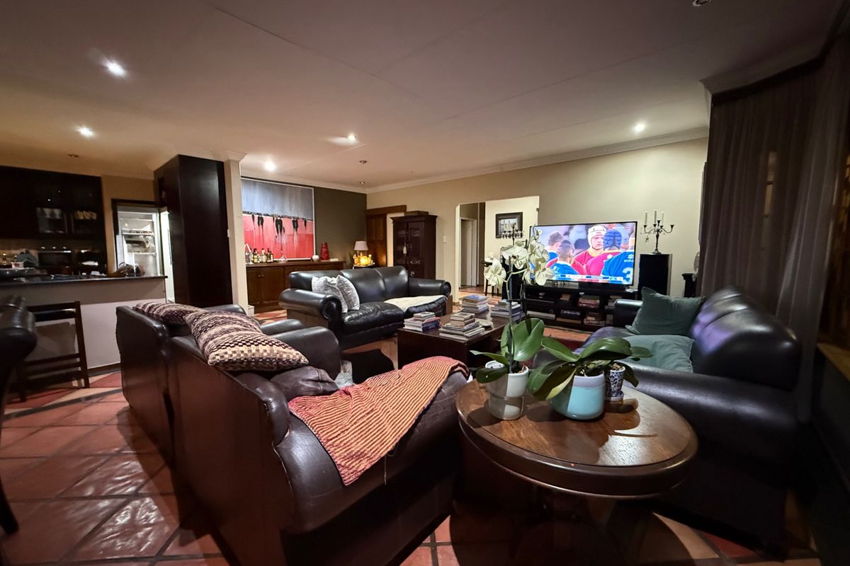 House For Sale In Bloemfontein - Photo 4