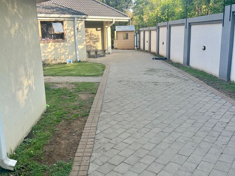 House Pending Sale In Vereeniging - Photo 4