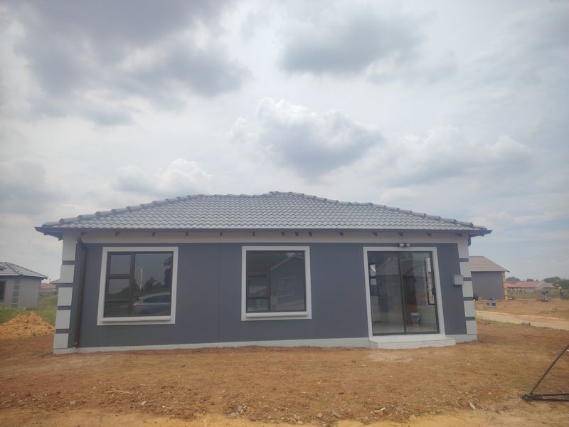 House Sold In Nigel - Photo 1