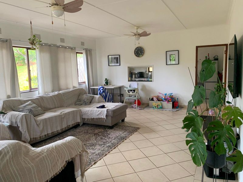 Townhouse Rental Monthly In Margate - Photo 4