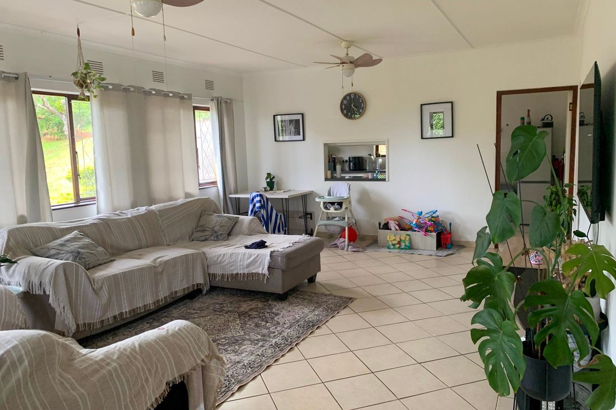 Townhouse Rental Monthly In Margate - Photo 4