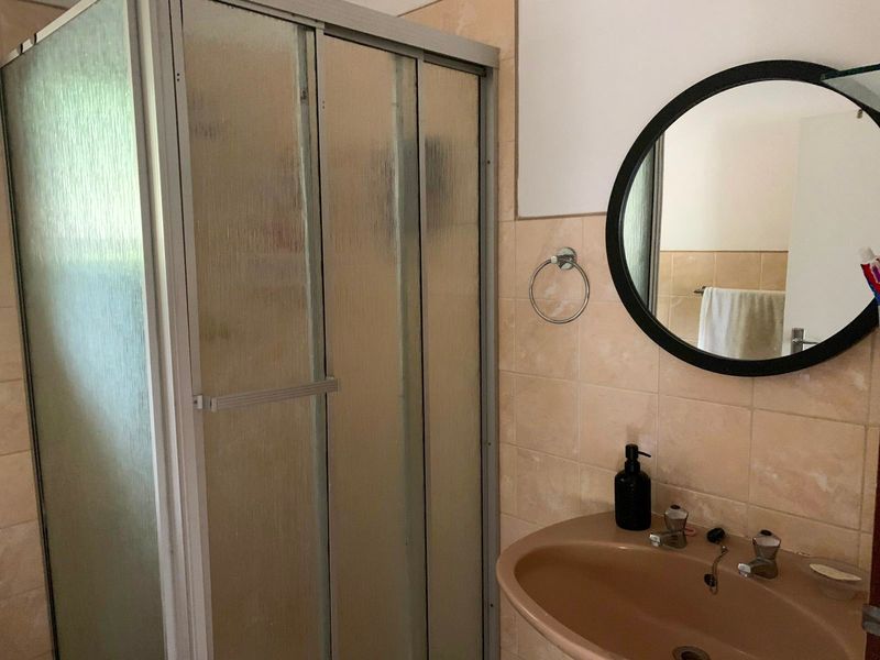 Townhouse Rental Monthly In Margate - Photo 2