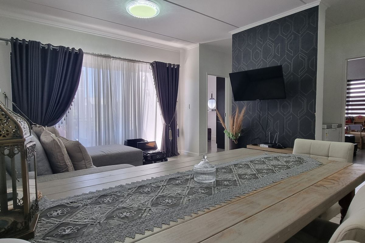 Apartment For Sale In Edenvale - Photo 4