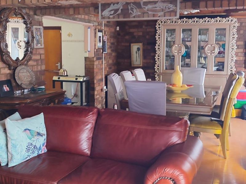 House For Sale In Boksburg - Photo 9