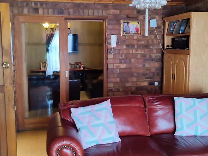 House For Sale In Boksburg - Photo 8