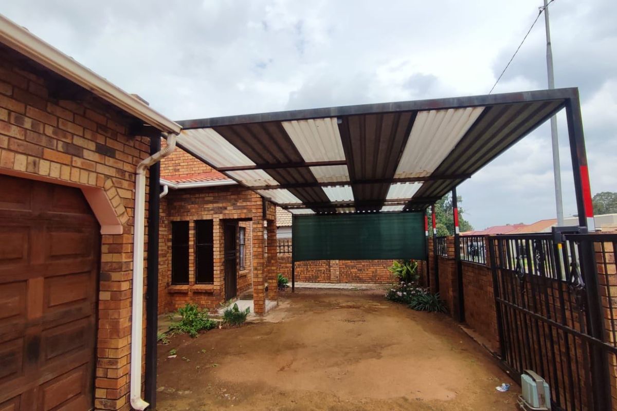 House For Sale In Boksburg - Photo 3