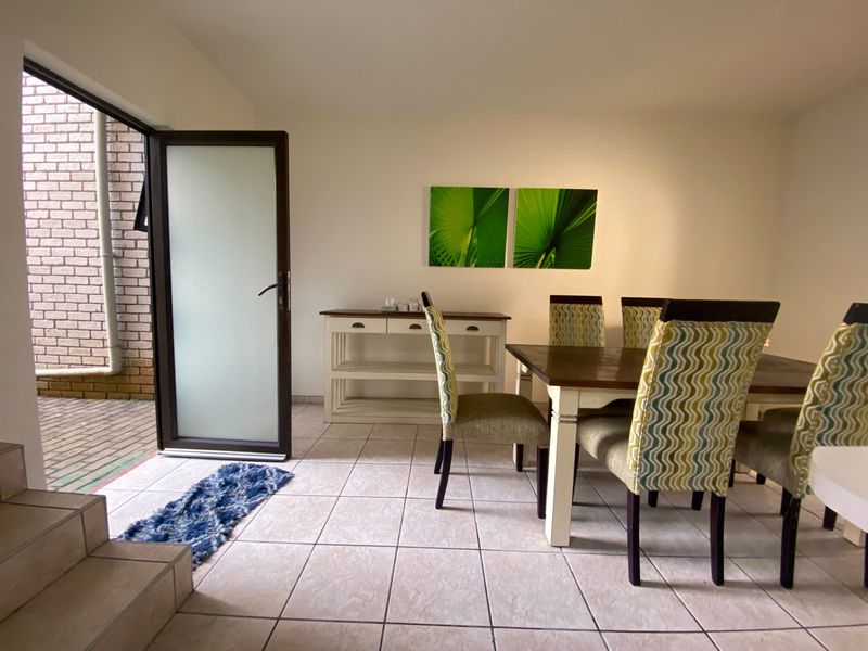 Townhouse Rental Monthly In Margate - Photo 3