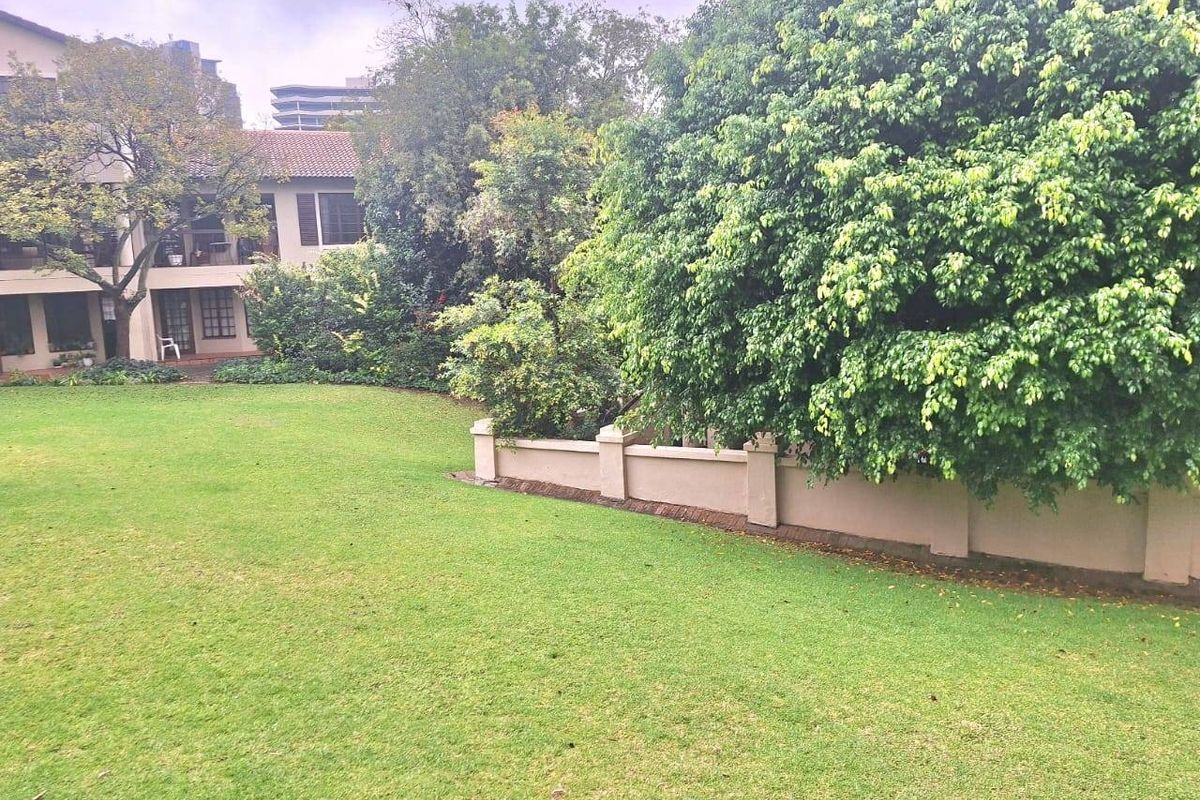 Apartment For Sale In Sandton - Photo 3