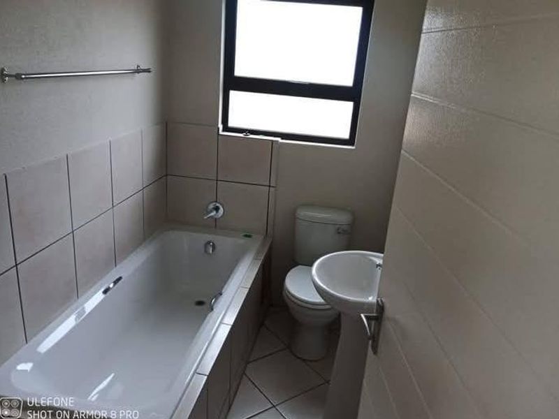 House For Sale In Boksburg - Photo 3