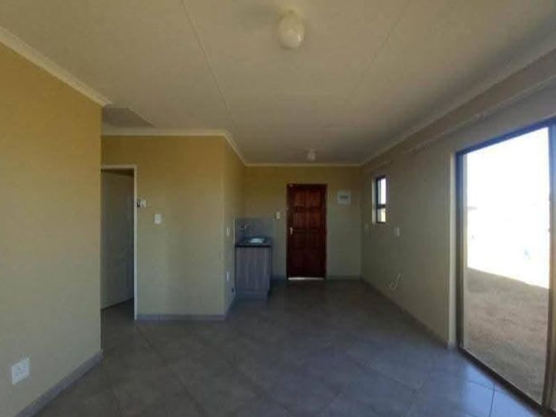 House For Sale In Boksburg - Photo 4