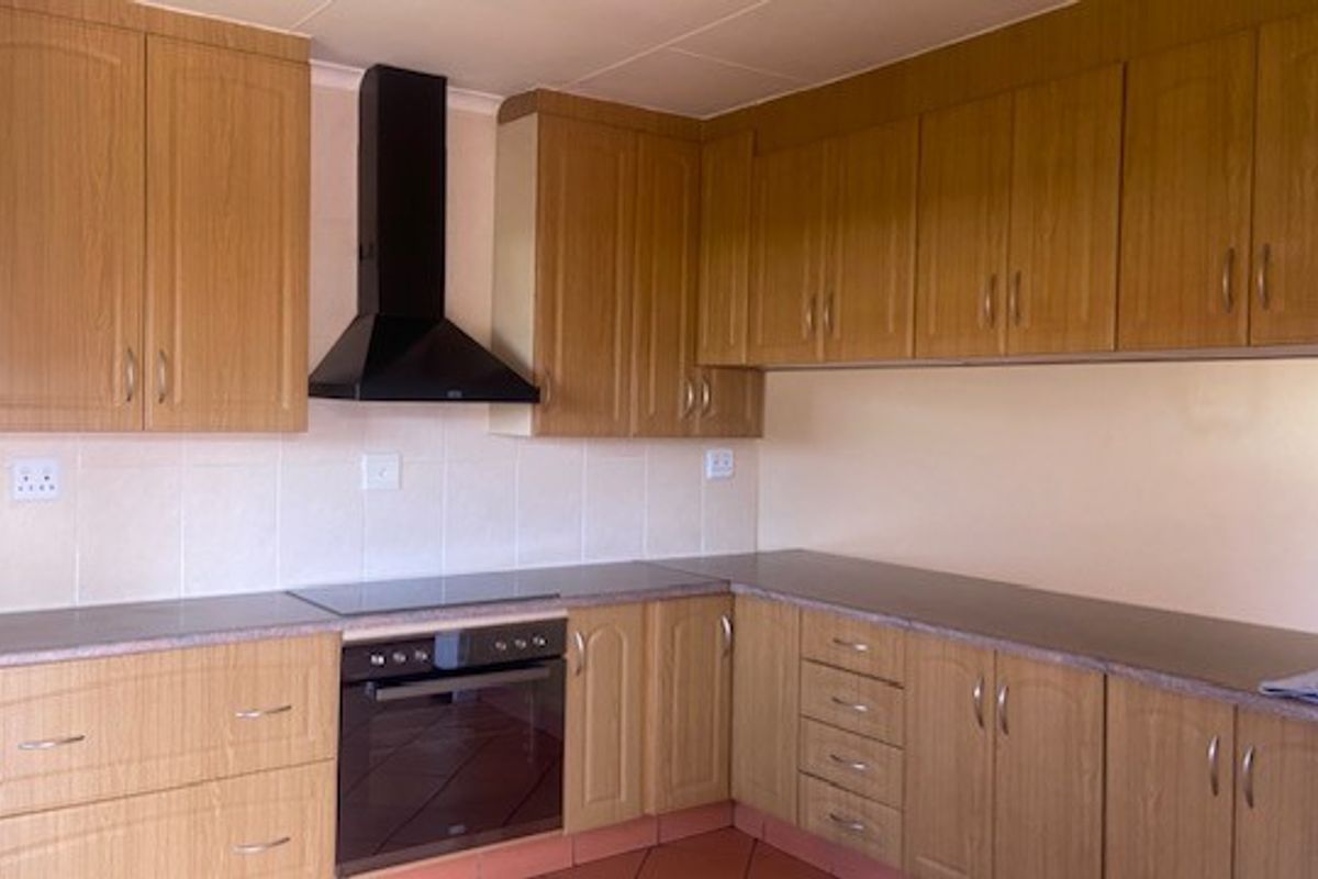 Cluster For Sale In Brakpan - Photo 2