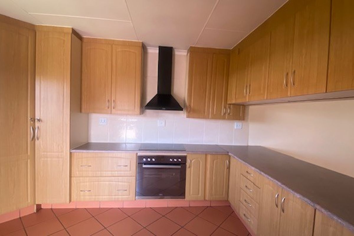 Cluster For Sale In Brakpan - Photo 4