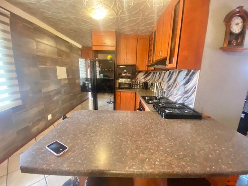 Townhouse For Sale In Midrand - Photo 6