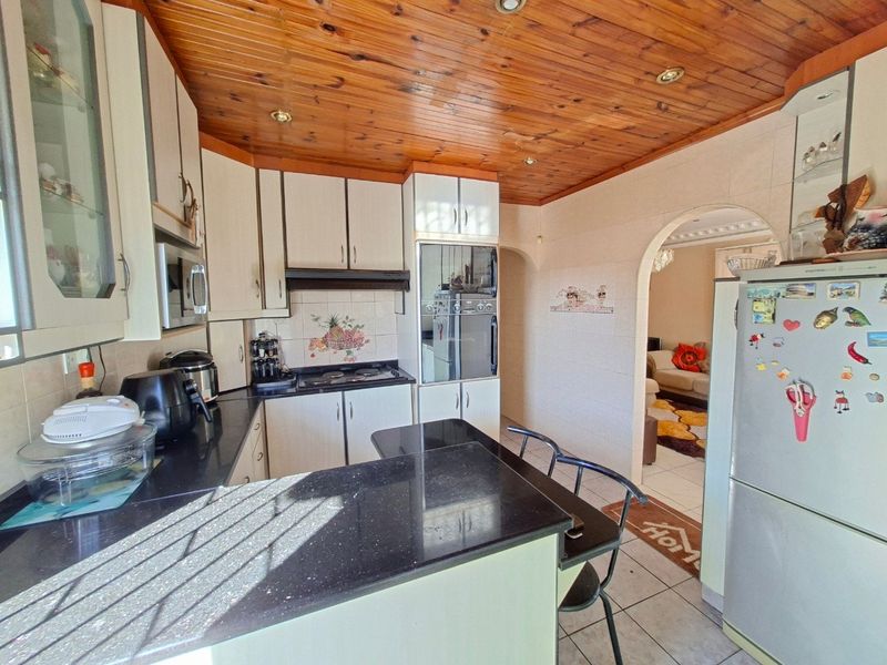House For Sale In Phoenix - Photo 6