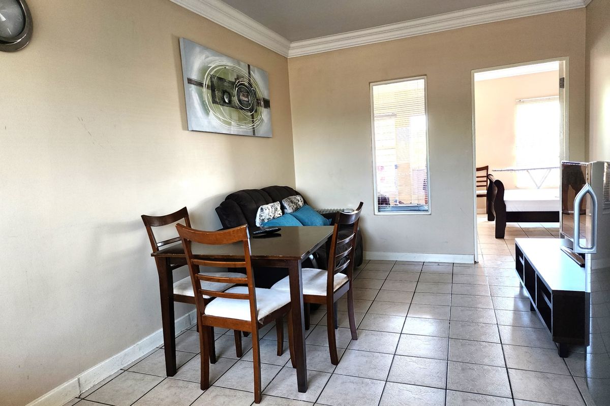 Apartment Rental Monthly In Sandton - Photo 5
