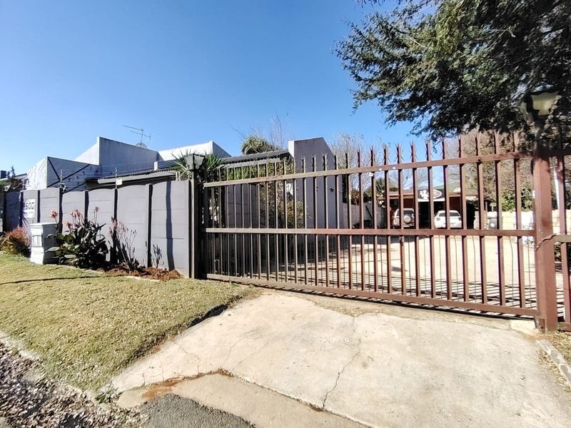 House For Sale In Alberton - Photo 7