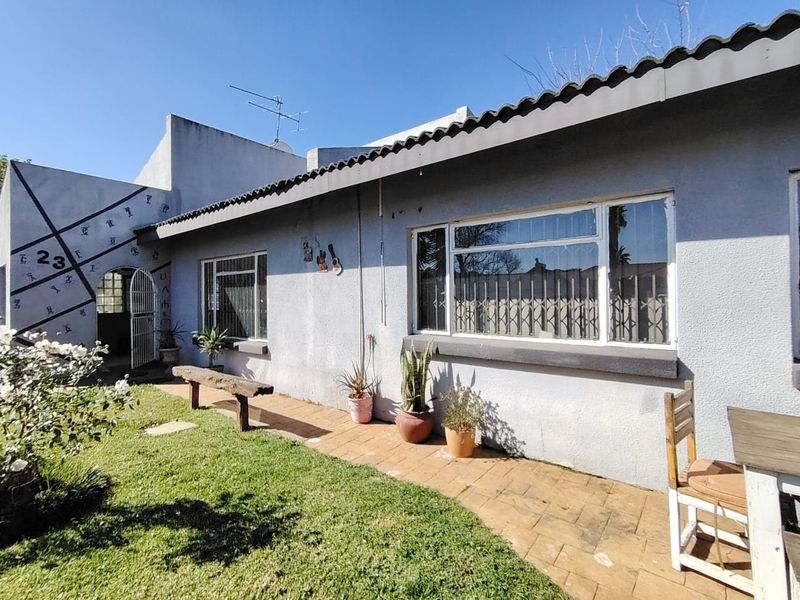 House For Sale In Alberton - Photo 1