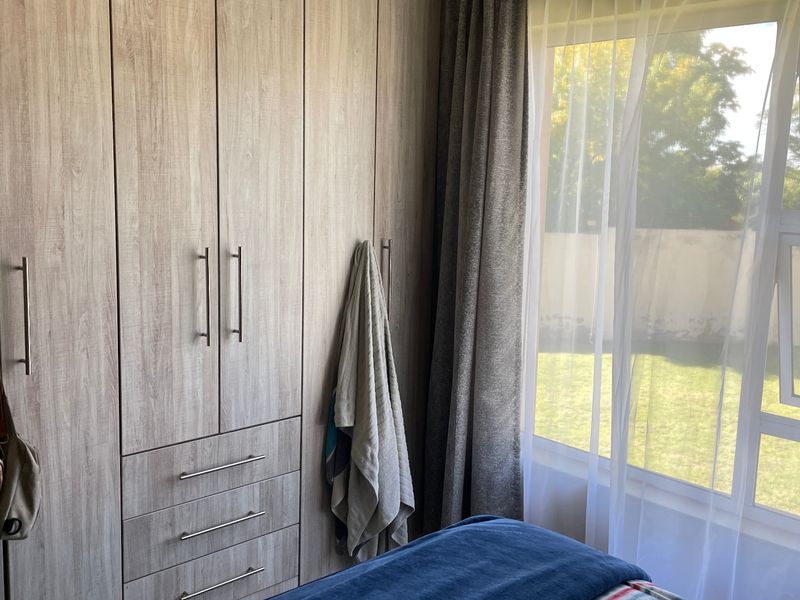 Townhouse For Sale In Benoni - Photo 9