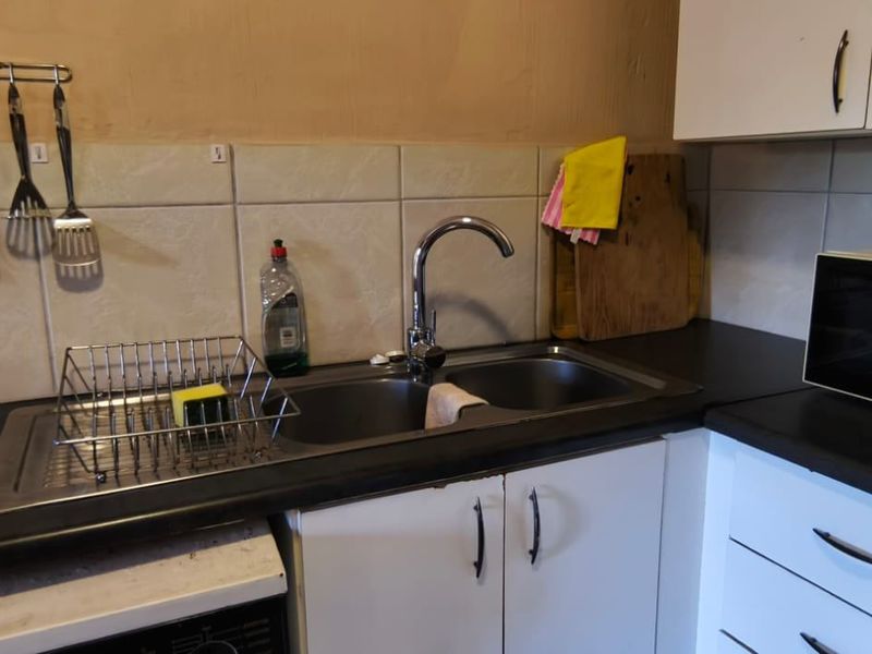 Apartment Rental Monthly In Trafalgar - Photo 9